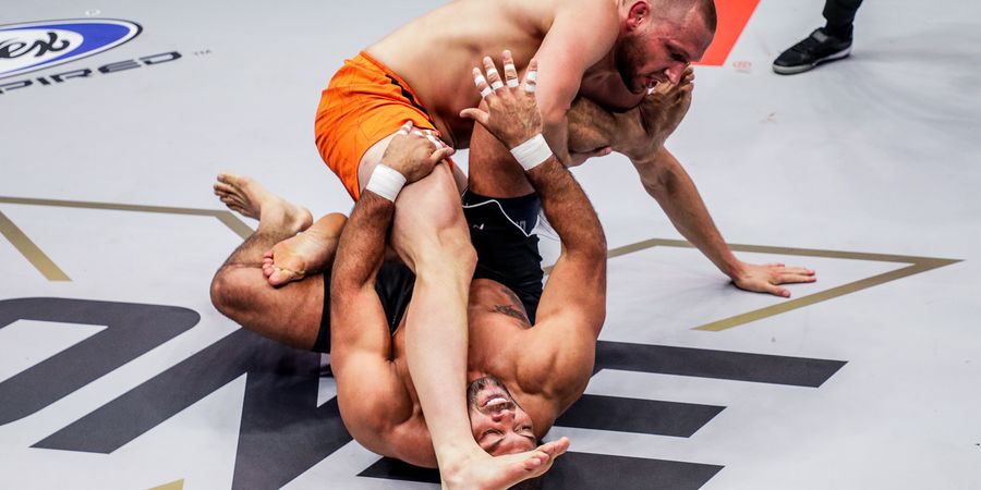 Benahi Grappling buat ONE Fight Night 10, Reinier de Ridder Latihan Bareng Georges St-Pierre