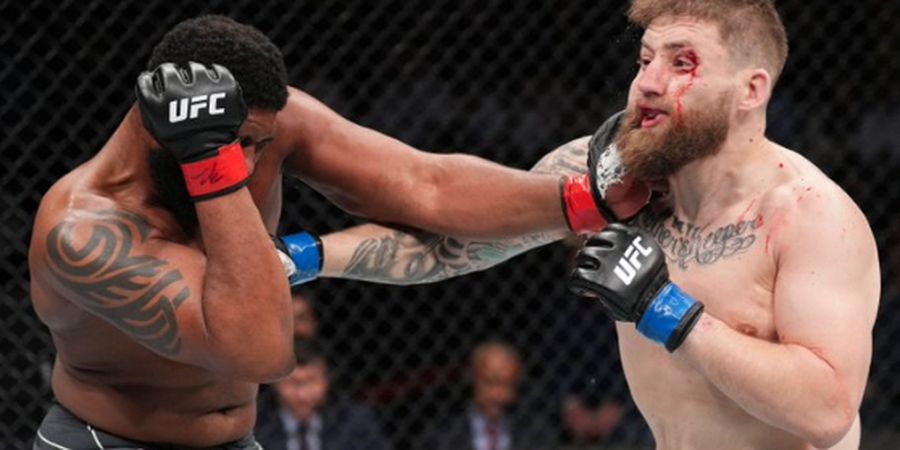 Hasil Lengkap UFC Columbus - Pertarungan Berdarah, Curtis Blaydes Sukses Hancurkan Daukaus