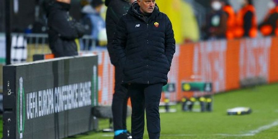 Tak Terkesan dengan Kelolosan AS Roma ke Semifinal Conference League, Jose Mourinho Disebut Seperti Mitos