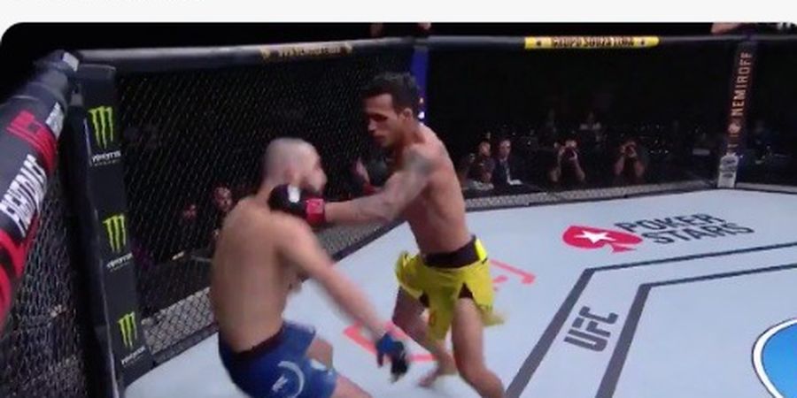 UFC Vegas 53 - Pukulan KO Charles Oliveira Terasa Manis bagi Korbannya