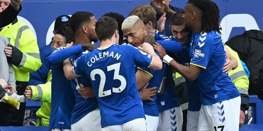 Hasil dan Klasemen Liga Inggris - Chelsea Ditaklukkan Tim Zona Degradasi, Arsenal Salip Spurs ke Empat Besar