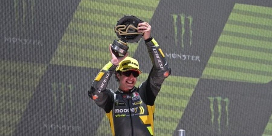 Tikung Lawan di Lap Terakhir Moto2 Catalunya 2022, Murid Valentino Rossi Kaget