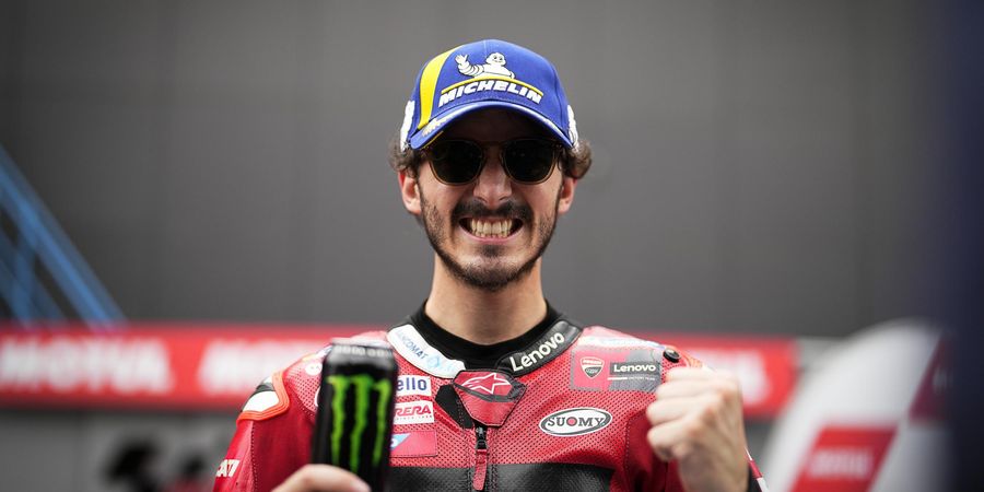 MotoGP Inggris 2022 - Menang Dramatis, Bagnaia Persembahkan untuk Valentino Rossi