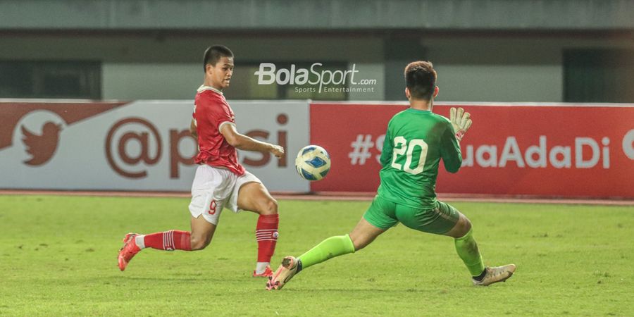 Piala AFF U-19 2022 - Borong 4 Gol Lawan Brunei, Hokky Caraka Pecahkan Rekor Timnas U-19 Indonesia