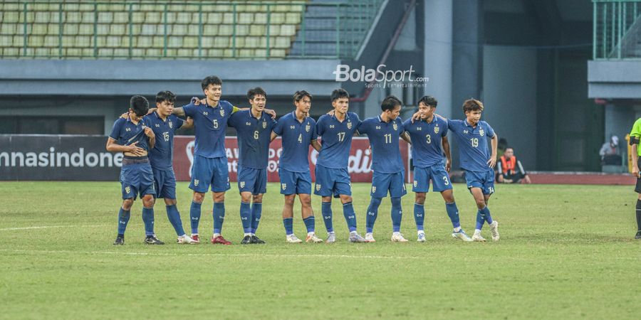 Piala AFF U-19 2022 - Dikalahkan Vietnam dalam Perebutan Juara Ketiga, Pelatih Thailand U-19 Singgung Perbedaan Laga