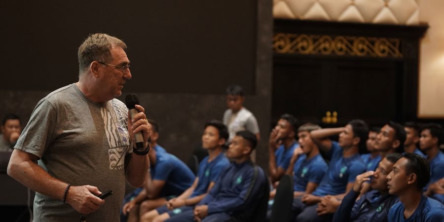 Gelar Pertemuan Internal, Persib Mantapkan Tekad Menuju Gelar Liga 1 dan Piala Indonesia