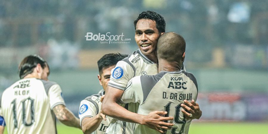 Pelatih Persib Akui Mental Pemain Terpengaruh Usai Dipermalukan di Kandang