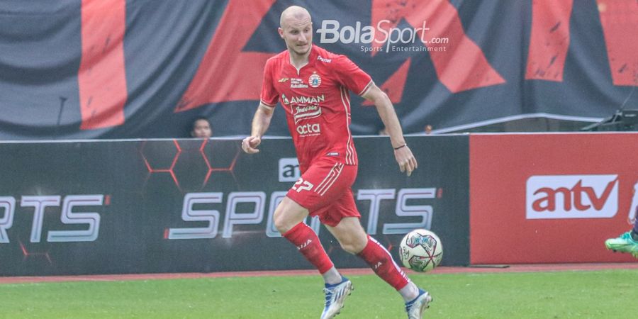 Terkena Virus, Michael Krmencik Dibawa ke Rumah Sakit dan Absen di Laga Persija Vs PSM