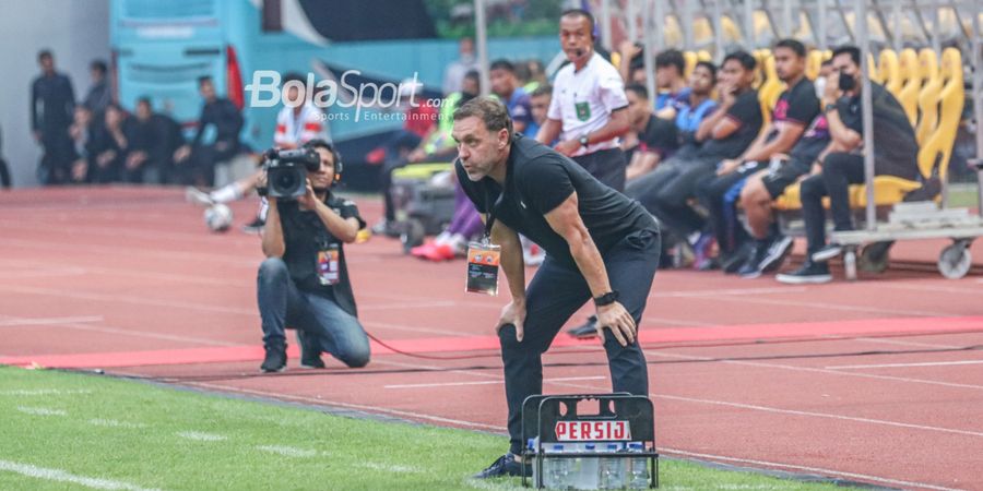 Soal Kepemimpinan Wasit, Thomas Doll Ngobrol dengan Pelatih PSM Makassar