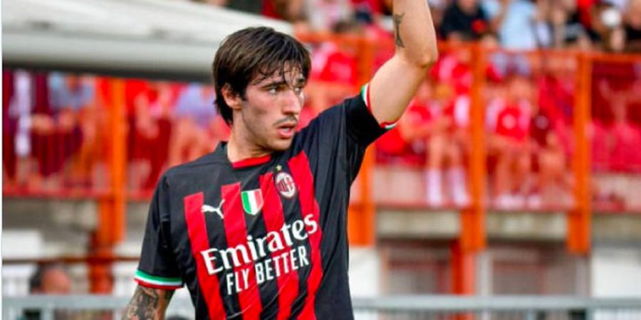 BURSA TRANSFER - Antisipasi Pembajakan Arsenal, AC Milan Siapkan Kontrak Baru demi Tahan Sandro Tonali