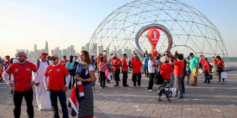 PIALA DUNIA - Para Fan yang Datang ke Qatar Wajib Tunjukkan Hasil Negatif COVID-19
