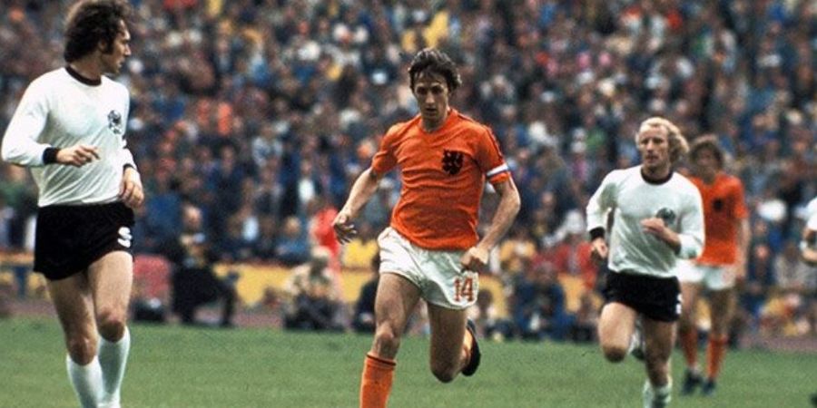 SEJARAH PIALA DUNIA - Saat Total Football Belanda dan Johan Cruyff Turn Dihancurkan oleh Jerman Barat