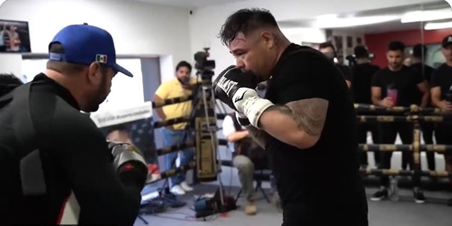 Andy Ruiz Jr Berbobot 117 Kg dengan Senjata Sedikit Lebih Banyak ketimbang saat Bikin Anthony Joshua KO