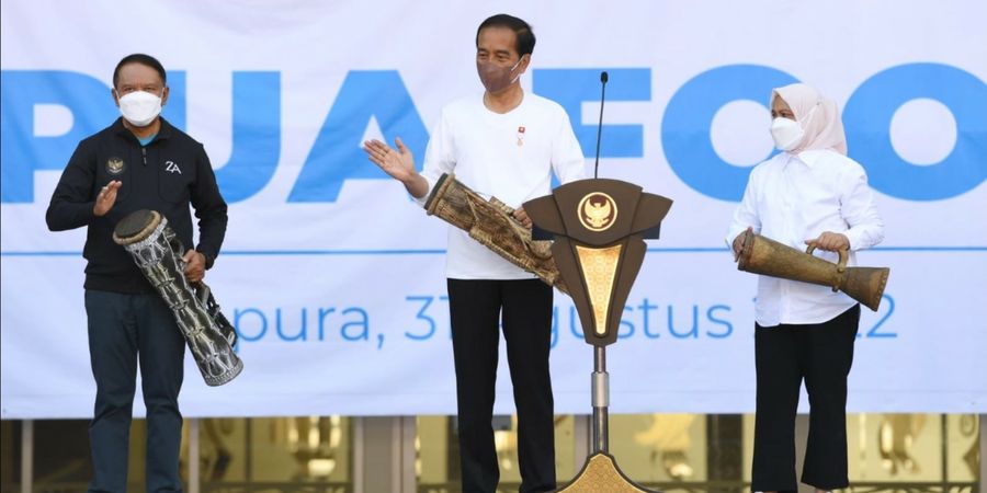 Mengenal Tifa yang Dipakai Presiden Jokowi pada Peluncuran Papua Football Academy