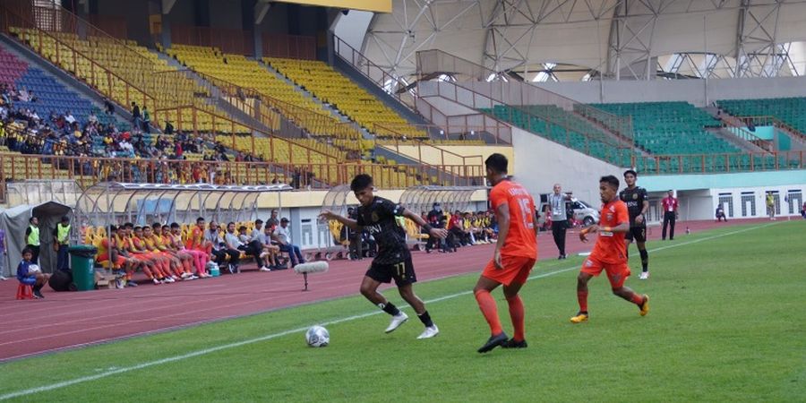 Kasim Botan Pasrah Jadi Eksperimen di Persebaya, Persija Patut Waspada