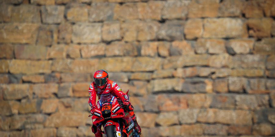 2 Poin Lagi, Murid Valentino Rossi Bangkitkan Italian Pride pada MotoGP yang Sudah Setengah Abad Mati Suri