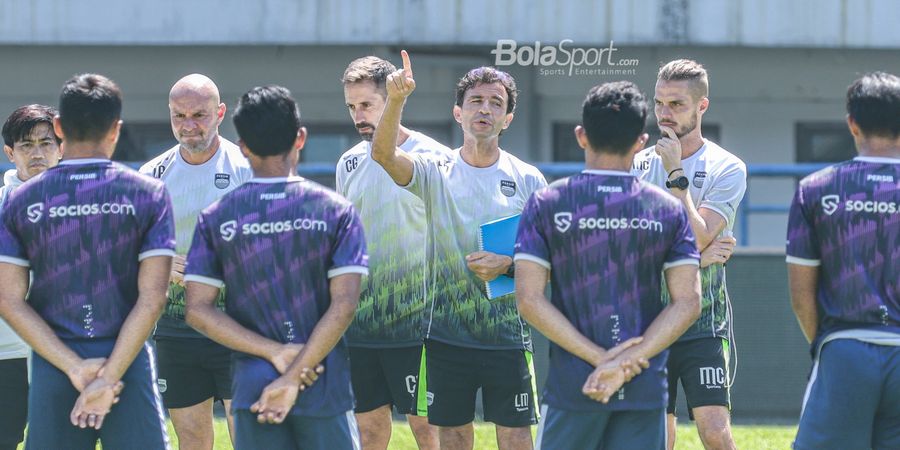 Persib Bandung Tetap Genjot Fisik Pemain Meski Kompetisi Terhenti