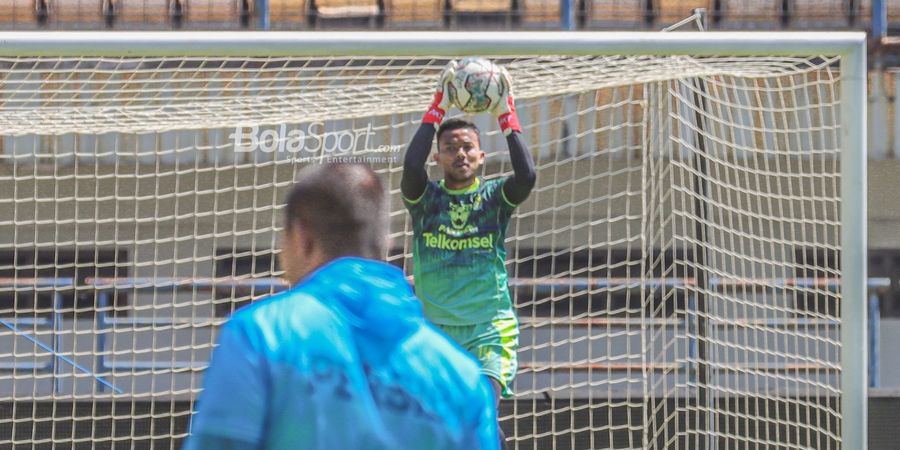 Persib Bandung Siap Mainkan 2 Kiper Saat Lawan FC Bekasi City