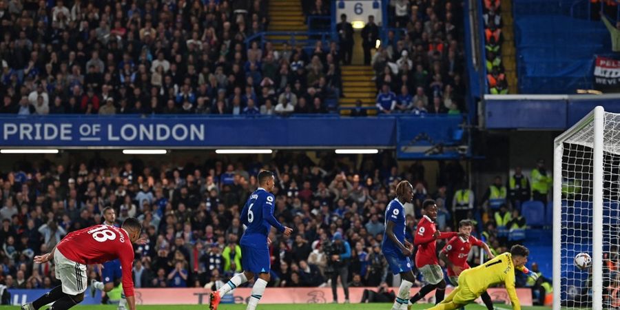 Manchester United Dapat Denda karena Kerubungi Wasit Saat Melawan Chelsea