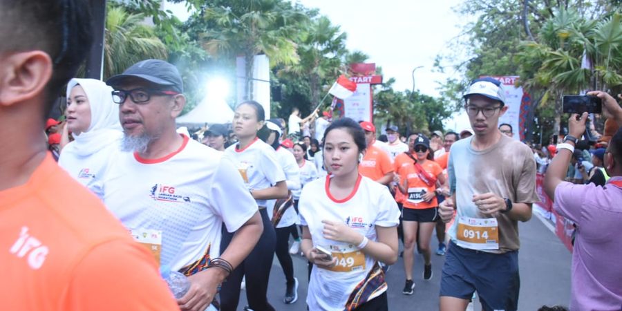 Diikuti 1200 Pelari, IFG Labuan Bajo Marathon Gairahkan Perekonomian