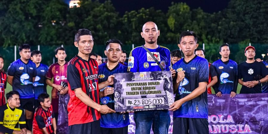 Komunitas Sepak Bola Jurnalis Jakarta Serahkan Donasi Rp 23 Juta ke Korban Tragedi Kanjuruhan