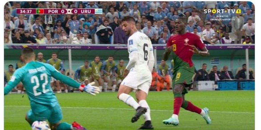 Hasil Babak I Piala Dunia 2022 - Rodrigo Bentancur Nyaris Cetak Gol Terbaik Turnamen, Portugal Vs Uruguay Masih 0-0