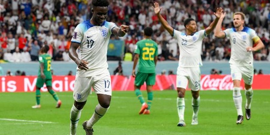 Penonton Piala Dunia Terkejut Melihat Seorang Legenda Tampak Tak Dikenali Selama Laga Inggris Vs Senegal