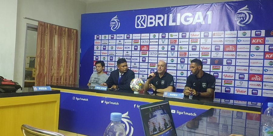 Pelatih Borneo FC Komentari Insiden Saling Ludah Diego Michiels-Michael Krmencik, Tak Takut Sang Kapten Absen