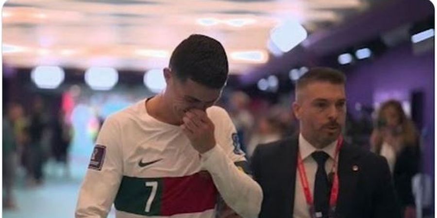 Piala Dunia 2022 - Cristiano Ronaldo Menangis Usai Portugal Disingkirkan Maroko
