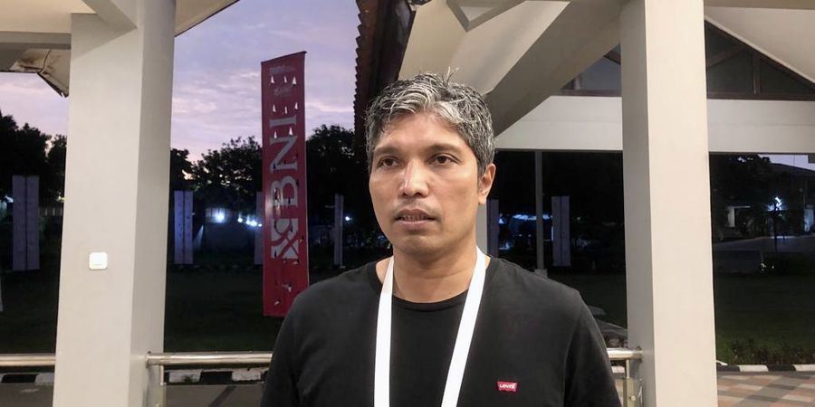 Sendirian Dampingi Tunggal Putra Indonesia, Irwansyah Bersabar Tunggu Kejelasan PBSI