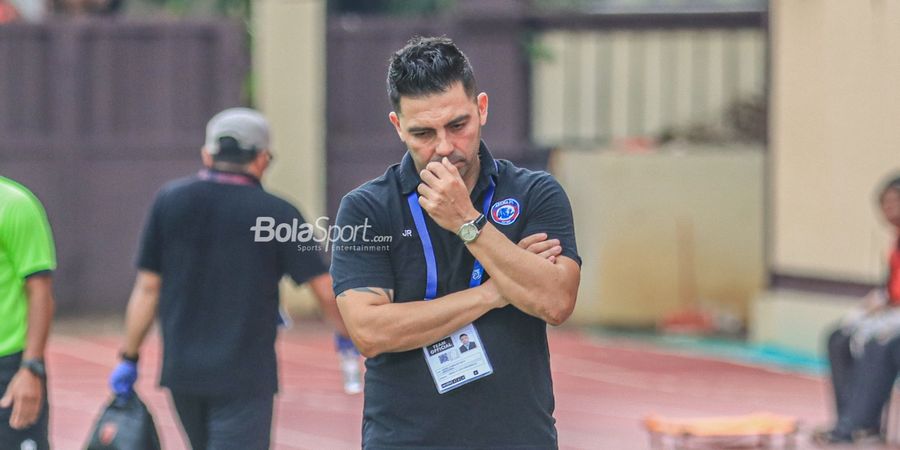 Dapatkan Hasil Buruk, Javier Roca Resmi Didepak Arema FC