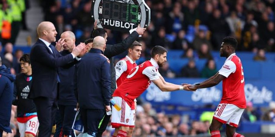 Debutnya Bikin Arsenal Sial, Jorginho Dituding Jadi Agen Ganda Chelsea