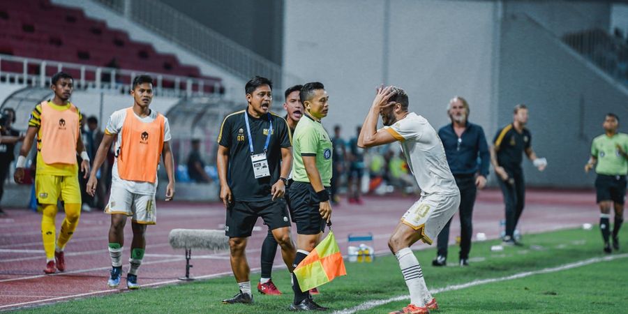 Gol Onside Dianulir, Dewa United FC Soroti Kinerja Wasit Iwan Sukoco saat Lawan PSIS