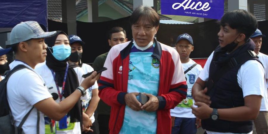 Legenda Persib Bandung dan Disjasad TNI Bersinergi dalam Pengembangan Sepak Bola Usia Dini