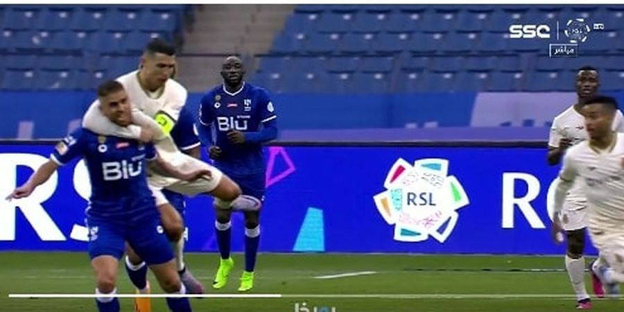 Cristiano Ronaldo Cekik Pemain Lawan Mirip Smackdown, Al Nassr Kalah akibat 2 Gol Striker Gagal Man United