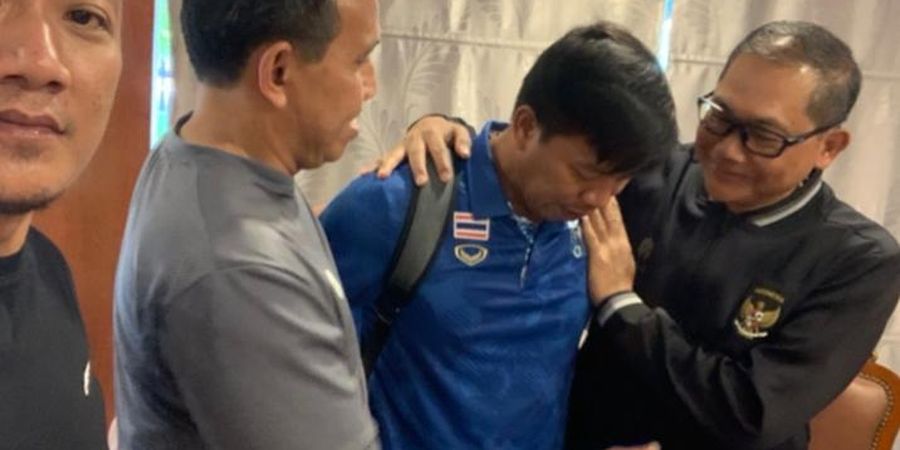 Sambil Menangis, Ofisial Thailand Minta Maaf ke Manajer Timnas U-22 Indonesia Sumardji