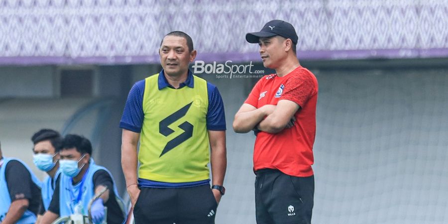 BREAKING NEWS - Arema FC Ditinggal Asisten Pelatih Usai Puasa Kemenangan 4 Laga Beruntun di Liga 1