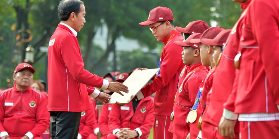 Hattrick Juara Umum ASEAN Para Games, Presiden Jokowi Serahkan Bonus untuk Tim Indonesia