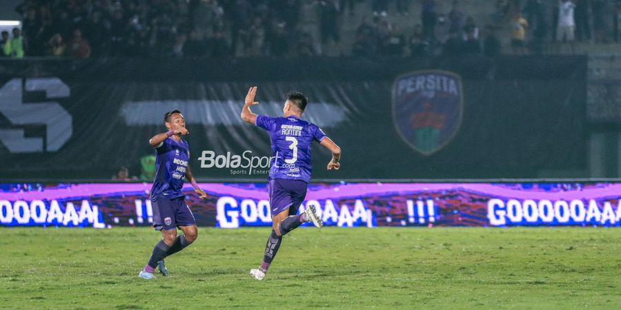 Hasil Liga 1 - Persita Dipermalukan di Kandang, Gol Bunuh Diri Christian Rontini Bantu Madura United Raih Kemenangan Telak