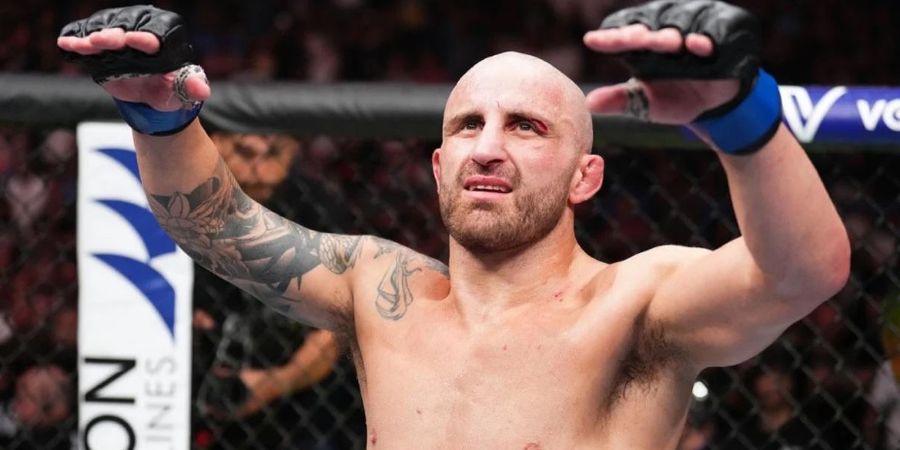 Salam Hormat Khabib Nurmagomedov untuk Alexander Volkanovski