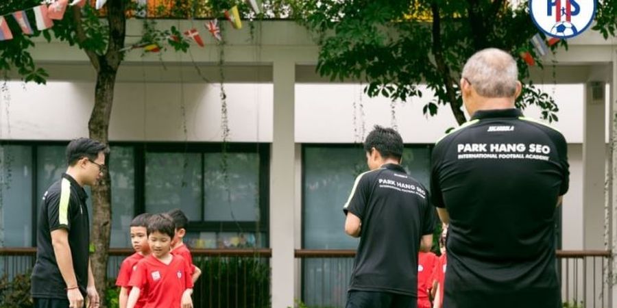 Akademi Sepak Bola Miliknya Baru Dibuka di Vietnam, Park Hang-seo Sudah Dapat Masalah