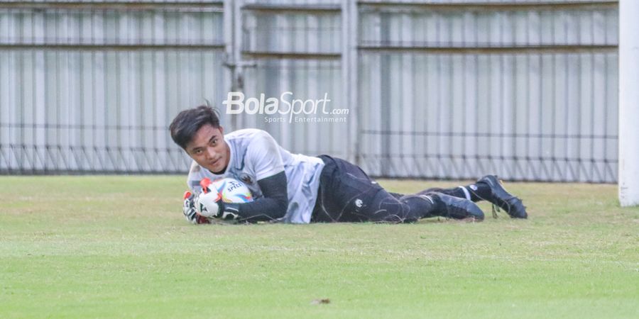 Penjelasan  Rekan Shin Tae-yong soal Ernando Ari Kembali ke Persebaya di Tengah TC Timnas U-23 Indonesia