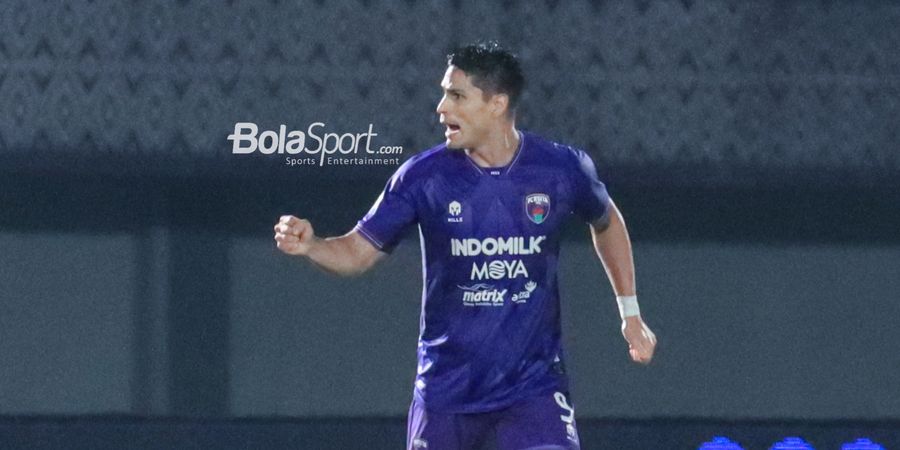 Divaldo Alves Isyaratkan Ramiro Fergonzi Tetap di Persita