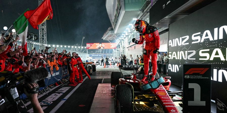 Hasil F1 GP Singapura 2023 - Ferrari Melejit, Mode Auto Menang Red Bull Hancur di Balapan Malam