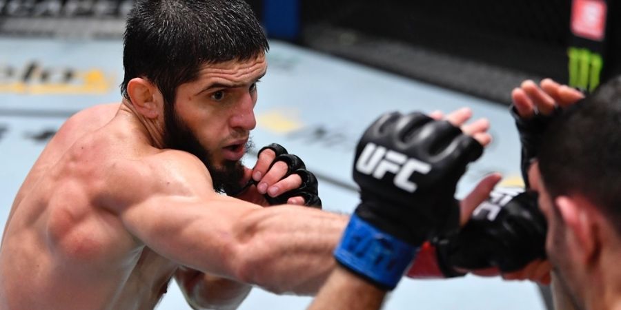 UFC 294 - Ketakutan Pelatih Islam Makhachev soal Bentrok Anak Didiknya Lawan Charles Oliveira