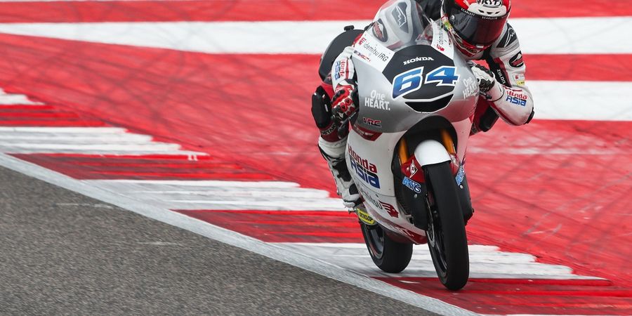 Hasil Moto3 India 2023 - Drama Lap Terakhir, Mario Aji Naik 5 Tingkat Saat Rekan Setim Merana meski Sempat di Depan