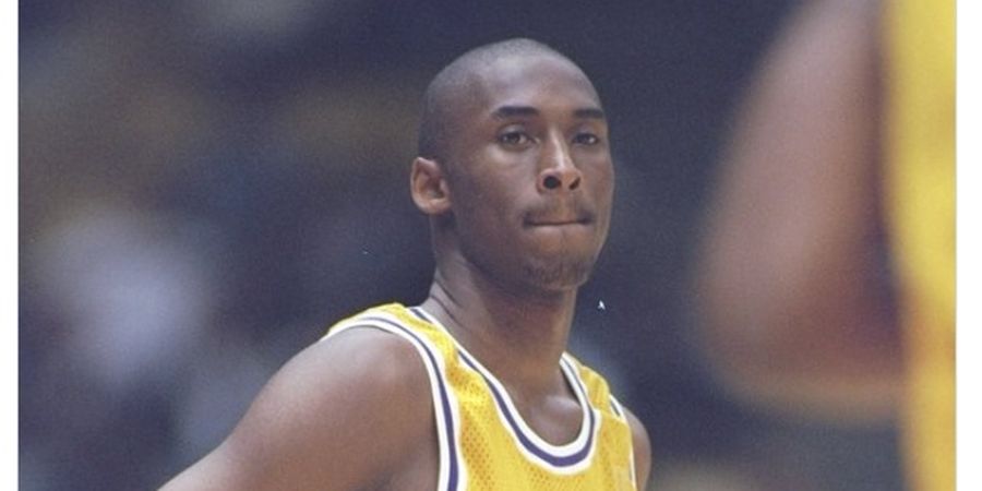 SEJARAH HARI INI - Main Cuma 6 Menit, Kobe Bryant Lakukan Debut di NBA