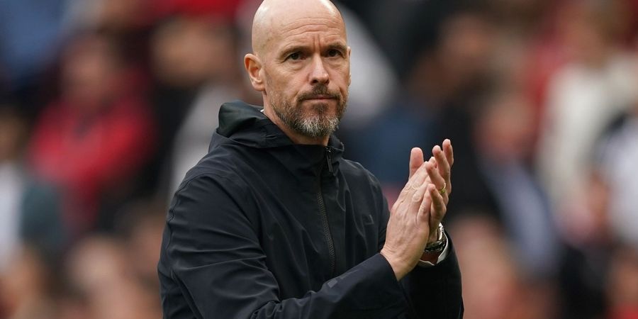 Mantan Pelatih Thailand Sebut Rumor Pemecatan Erik ten Hag dari Man United Cuma Karangan Media