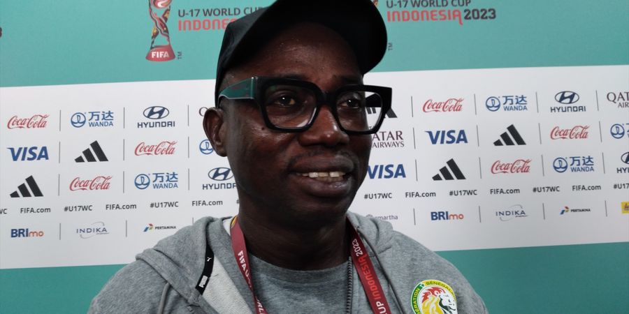 Piala Dunia U-17 2023 - Senegal Rasakan Laga Ditunda karena Petir, Pelatih Tetap Heran Hujan Tak Turun 3 Bulan Sekali di Bandung