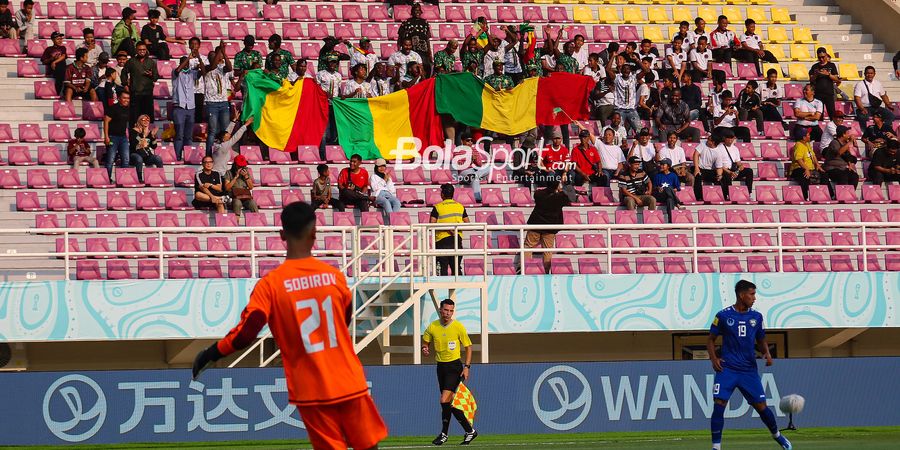 Piala Dunia U-17 2023 - Diwarnai Dukungan kepada Mali, Aksi Perdana VAR di Indonesia, dan Wonderkid Barcelona Bersinar